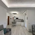 Stella Apartament *